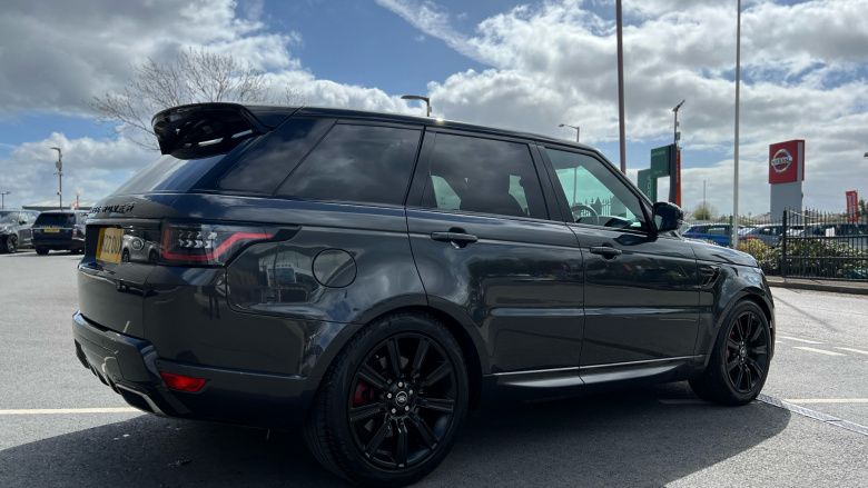 Land Rover Range Rover Sport 2.0 P400e HSE Dynamic Black 5dr Auto Estate